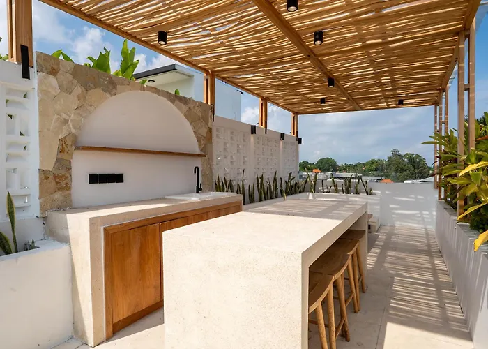 El Agua - Plot 8