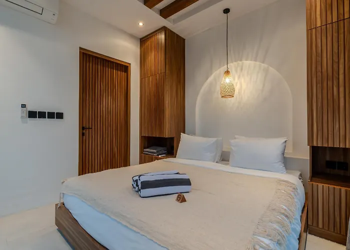 El Agua - Plot 8 Villa *